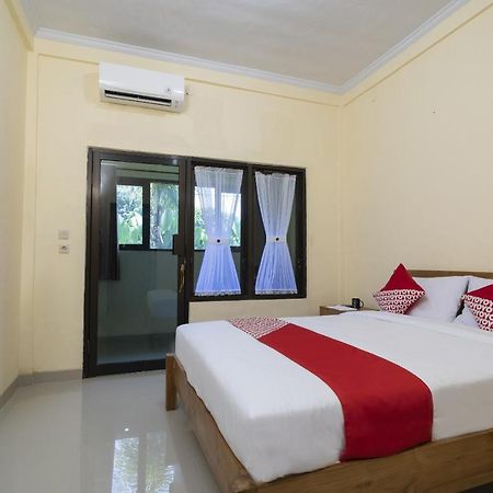 Oyo 2204 Griya Hita Hotell Ketewel Exteriör bild