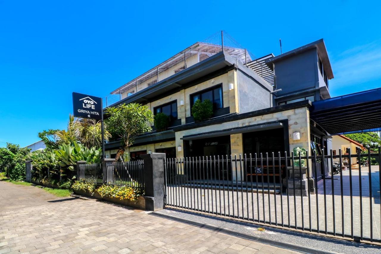 Oyo 2204 Griya Hita Hotell Ketewel Exteriör bild
