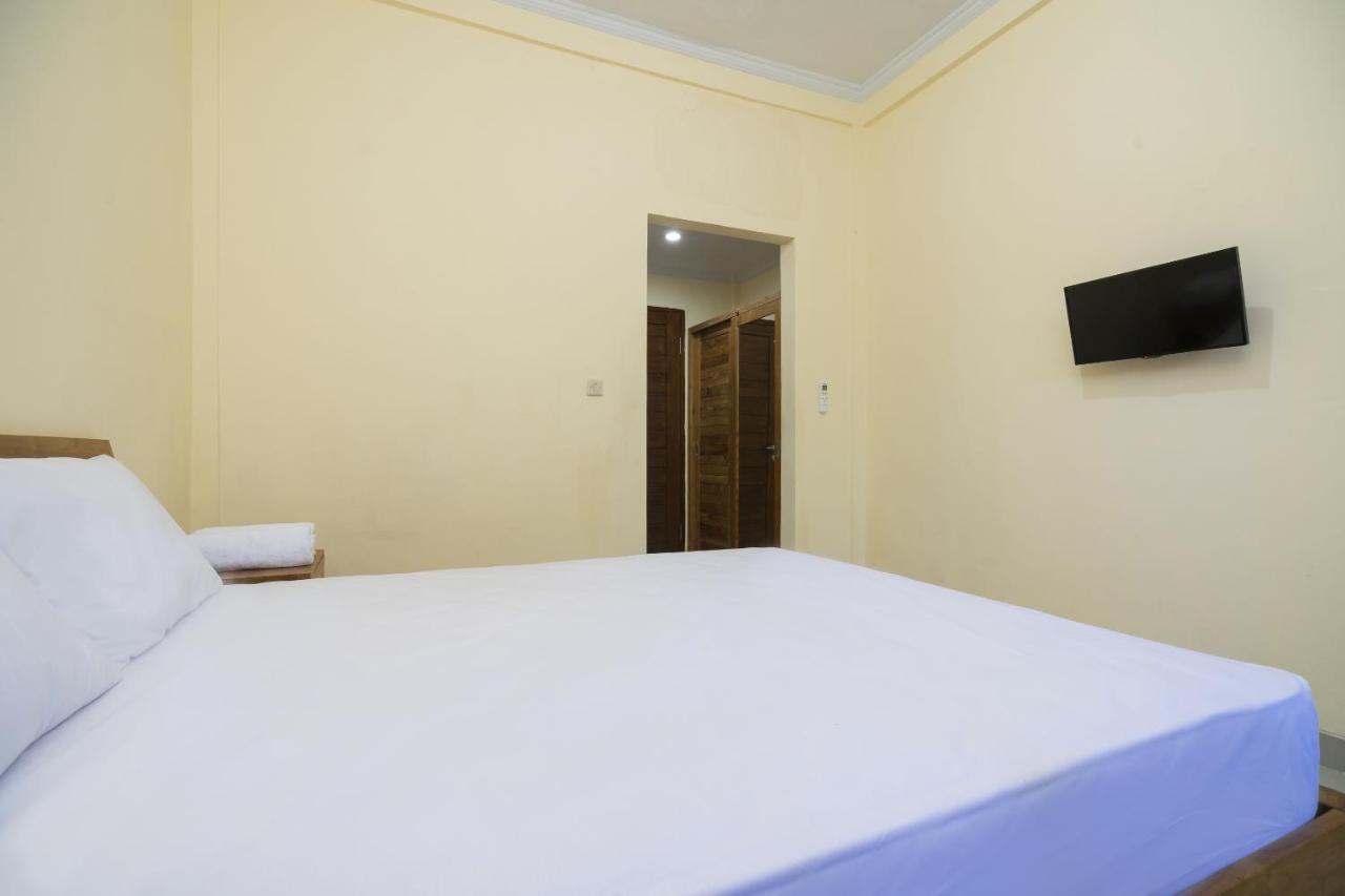 Oyo 2204 Griya Hita Hotell Ketewel Exteriör bild
