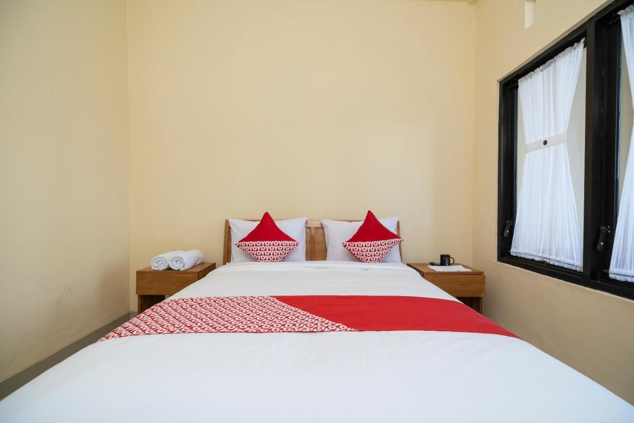 Oyo 2204 Griya Hita Hotell Ketewel Exteriör bild