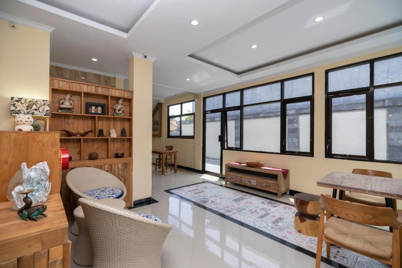 Oyo 2204 Griya Hita Hotell Ketewel Exteriör bild